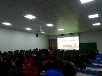 “小明说法”热议“两会” “小明说法”热议“两会”